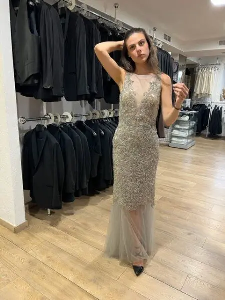 Une robe de soirée 